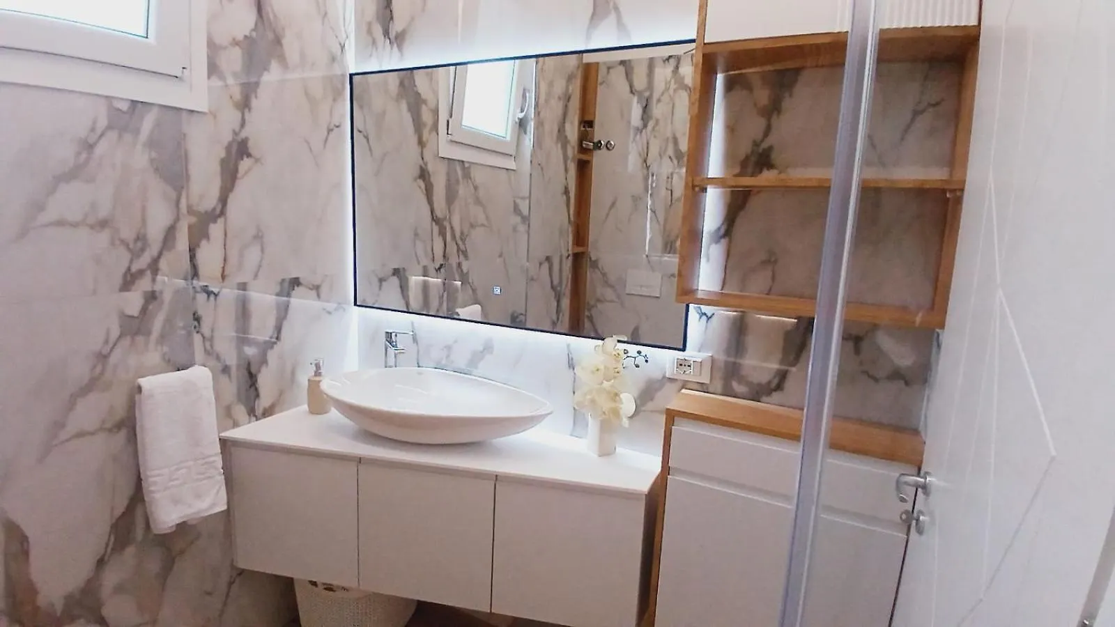 Genci'S Apartaments Vlore Albania